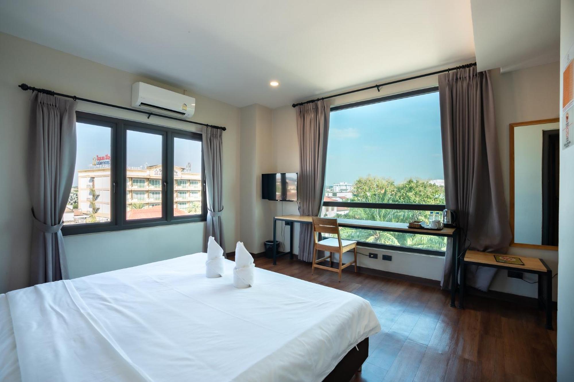 Siri Hotel Vientiane Extérieur photo